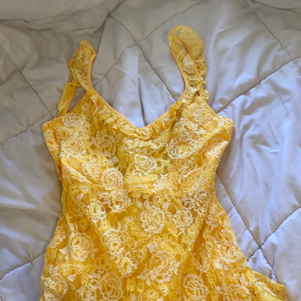 Yellow/Goldish Cute Dress